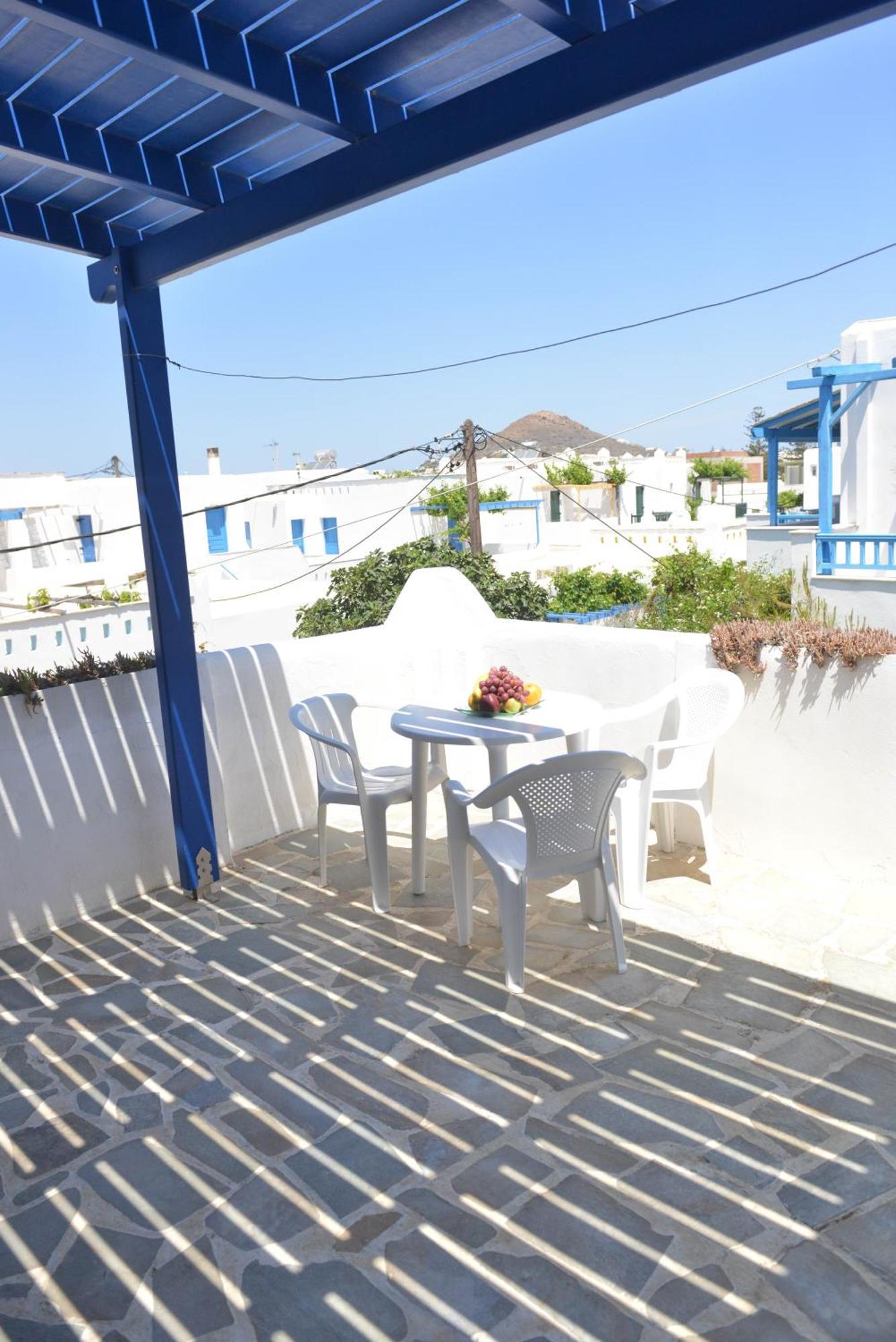 Plaza Studios Agia Anna  Esterno foto
