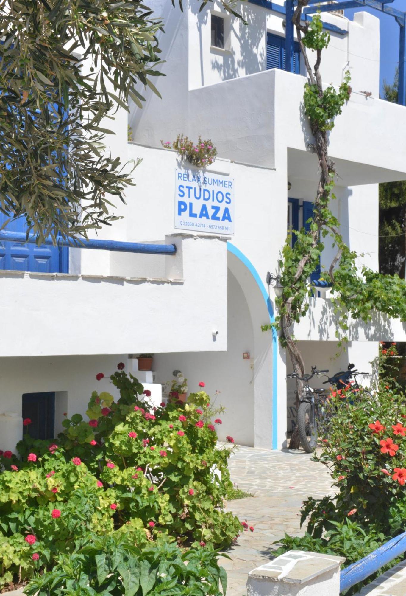 Plaza Studios Agia Anna  Esterno foto